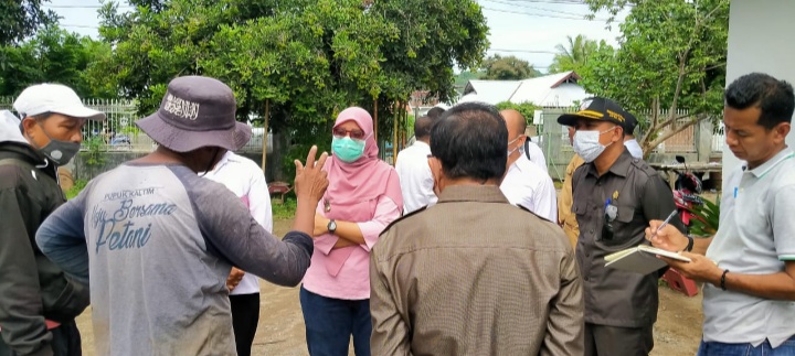 Tindaklanjuti RDPU, Komisi II DPRD KSB Gelar Sidak Pupuk Bersubsidi