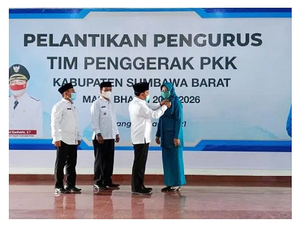 Bupati Lantik Pengurus Tim Penggerak PKK KSB Periode 2021-2026