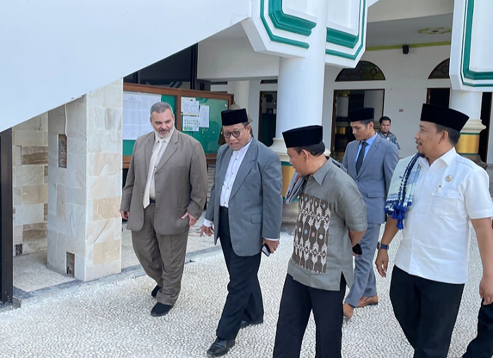 Prof. Mustafa Dasuki Kasbah Puji Program Pemerintah KSB