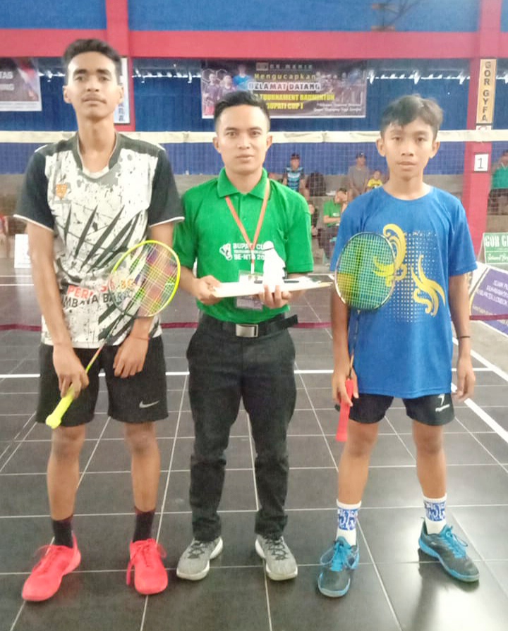 Salim Rahmat Tunjukkan Kelas, Atlit Badminton KSB Masih Berjaya Di Kejuaraan Bupati Cup I Lombok Utara.