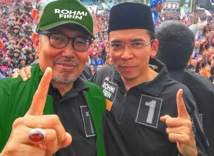 Kris Sukardi : “TGB Adik Kandung Umi Rohmi, Jualan Paslon Lain Mesra Dengan TGB Terlalu Alay”