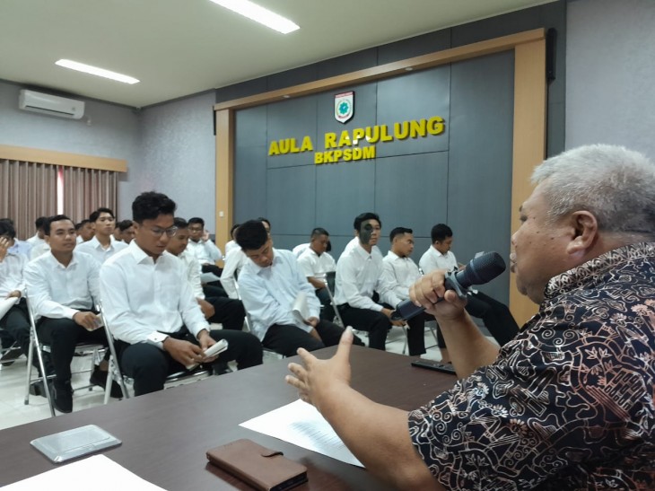 Pj Sekda Pantau Seleksi Kompetensi Dasar CPNS di Gedung CAT BKPSDM KSB