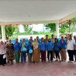 Pesan Dinas Perikanan KSB Lewat Pembagian 15 Unit Rombong Pemasar Pada Pelaku Usaha Perikanan